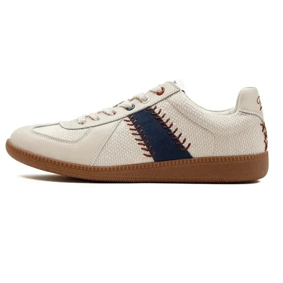 RetroBase 1965 Sneakers - Hayes Carter